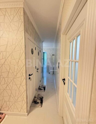 Satılır 4 otaqlı köhnə tikili 110 m², İnşaatçılar m., photo 5 from 18