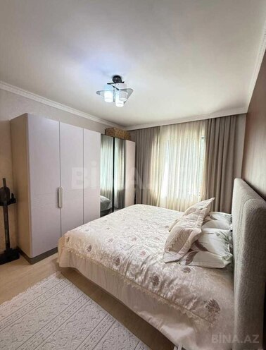 Satılır 4 otaqlı köhnə tikili 110 m², İnşaatçılar m., photo 12 from 18