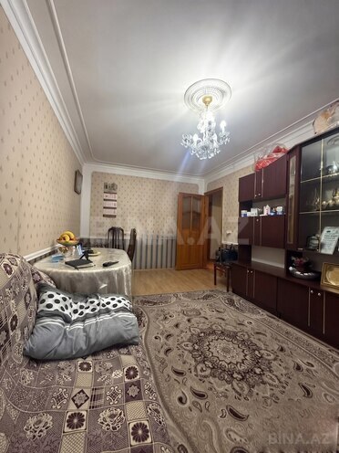 Продаётся 3-комн. вторичка 80 м², м. Халглар Достлугу, photo 9 from 13