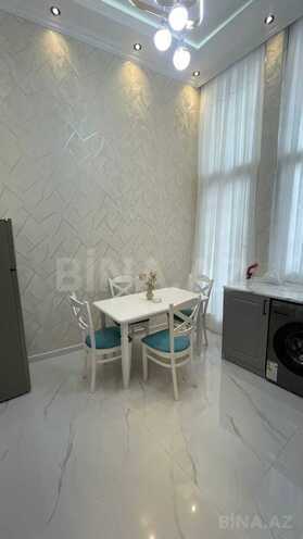 Satılır 2 otaqlı köhnə tikili 60 m², Sahil m., photo 17 from 26