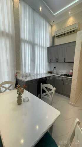 Satılır 2 otaqlı köhnə tikili 60 m², Sahil m., photo 21 from 26