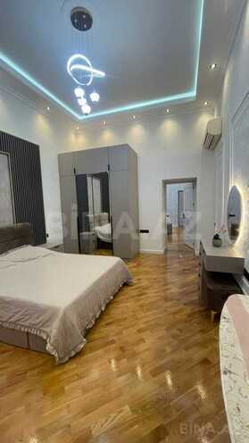 Satılır 2 otaqlı köhnə tikili 60 m², Sahil m., photo 13 from 26