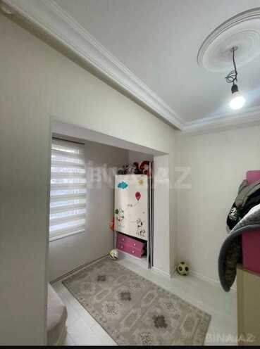 Продаётся 3-комн. вторичка 70 м², м. Ази Асланов, photo 10 from 16