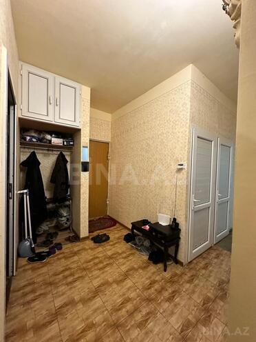 Продаётся 3-комн. вторичка 85 м², м. Ази Асланов, photo 19 from 32