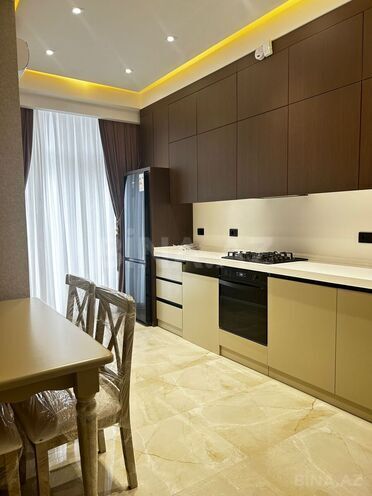 Сдаётся 2-комн. новостройка 80 м², м. Низами, photo 4 from 6