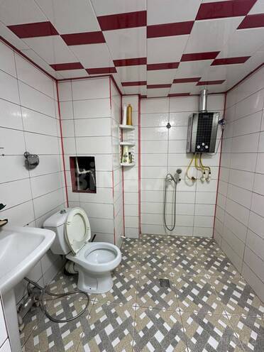 Продаётся 4-комн. вторичка 110 м², м. Халглар Достлугу, photo 16 from 17