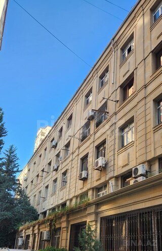 Продаётся 5-комн. вторичка 150 м², м. Нариман Нариманов, photo 1 from 12