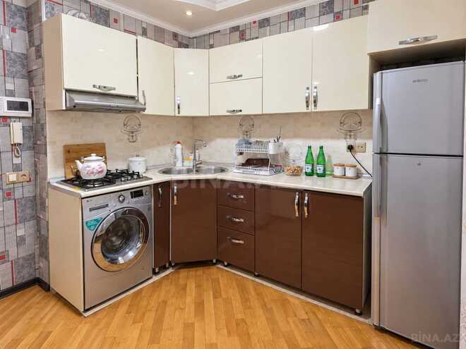 İcarəyə verilir 3 otaqlı yeni tikili 105 m², Qara Qarayev m., photo 7 from 10