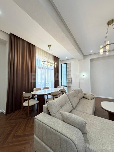 İcarəyə verilir 3 otaqlı yeni tikili 130 m², 28 May m., photo 1 from 11