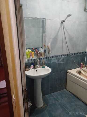 Satılır 2 otaqlı köhnə tikili 60 m², 8-ci mikrorayon q., photo 10 from 11