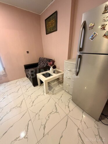 Satılır 2 otaqlı köhnə tikili 60 m², Nərimanov r., photo 7 from 13