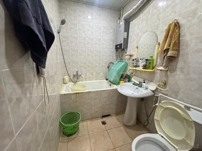 Satılır 2 otaqlı köhnə tikili 46 m², Qara Qarayev m., photo 8 from 9