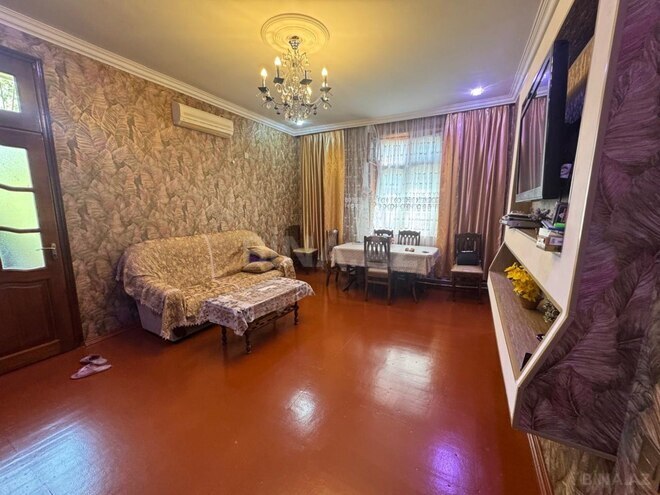 Satılır 2 otaqlı köhnə tikili 46 m², Qara Qarayev m., photo 3 from 9