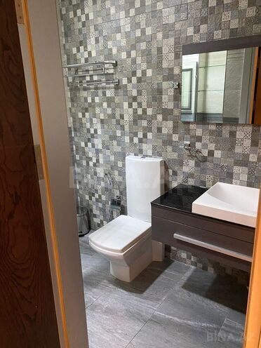 Сдаётся 3-комн. новостройка 110 м², м. Низами, photo 14 from 22