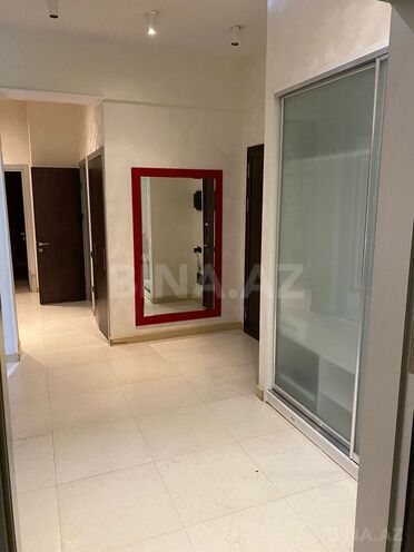 Сдаётся 3-комн. новостройка 110 м², м. Низами, photo 19 from 22