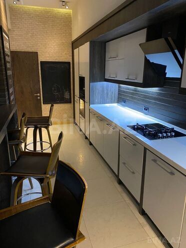 Сдаётся 3-комн. новостройка 110 м², м. Низами, photo 4 from 22