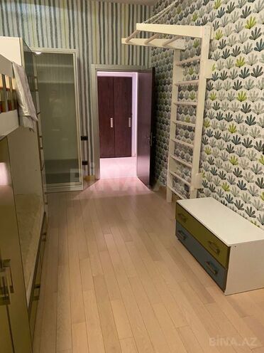 Сдаётся 3-комн. новостройка 110 м², м. Низами, photo 12 from 22