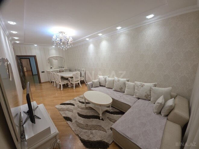 İcarəyə verilir 3 otaqlı yeni tikili 140 m², Bakıxanov q., photo 12 from 21