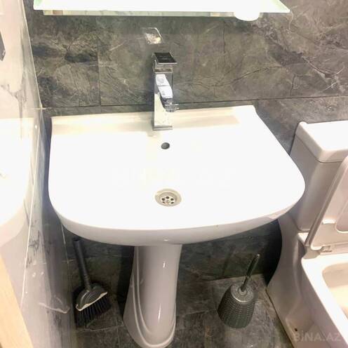 Сдаётся 2-комн. новостройка 75 м², м. Нефтчиляр, photo 11 from 20