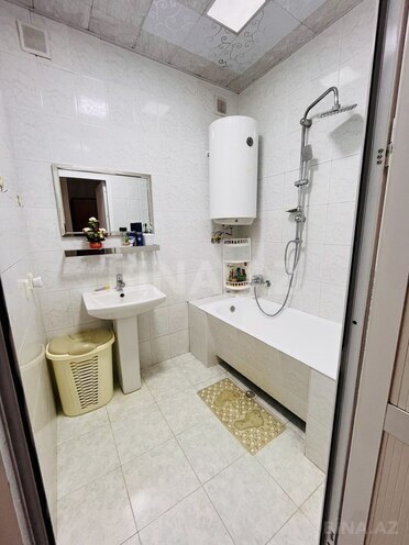 Продаётся 2-комн. вторичка 61 м², м. Элмляр Академиясы, photo 11 from 13