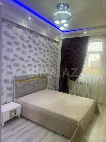 Сдаётся 2-комн. новостройка 70 м², м. Ази Асланов, photo 1 from 9
