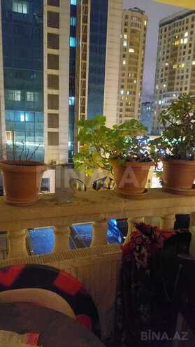 Satılır 2 otaqlı köhnə tikili 65 m², Nizami m., photo 15 from 16