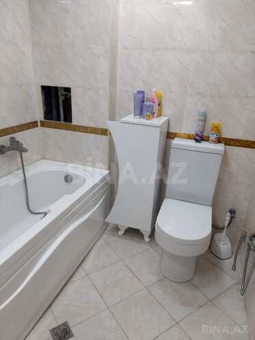 Satılır 2 otaqlı köhnə tikili 65 m², Nizami m., photo 9 from 16