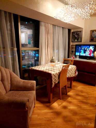 Satılır 2 otaqlı köhnə tikili 65 m², Nizami m., photo 6 from 16