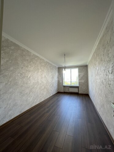 Продаётся 3-комн. вторичка 75 м², м. Иншаатчылар, photo 1 from 12