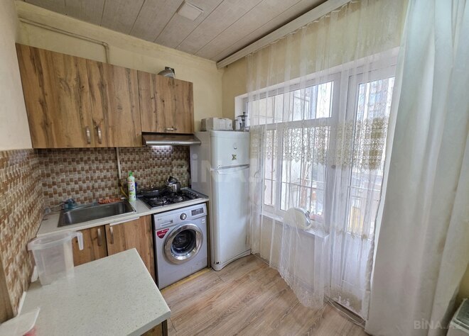 Satılır 1 otaqlı köhnə tikili 50 m², Memar Əcəmi m., photo 8 from 15