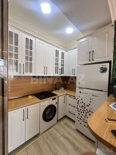 Сдается 2-комн. новостройка 70 м², м. Нефтчиляр, photo 7 from 10