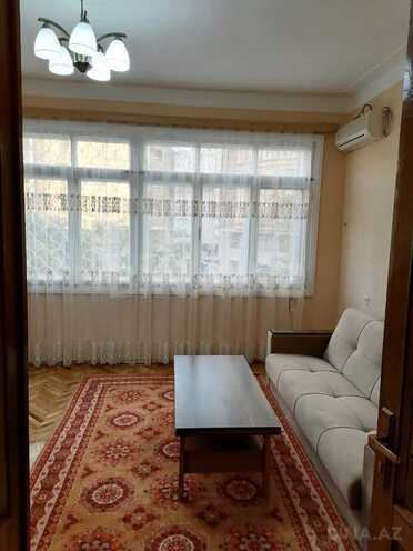 Сдаётся 3-комн. вторичка 80 м², м. Элмляр Академиясы, photo 6 from 12