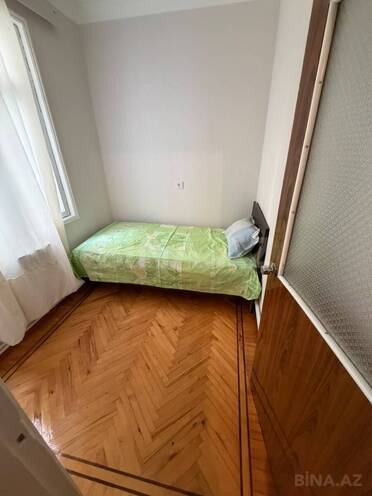 Сдаётся 3-комн. вторичка 65 м², м. Мемар Аджеми, photo 5 from 10