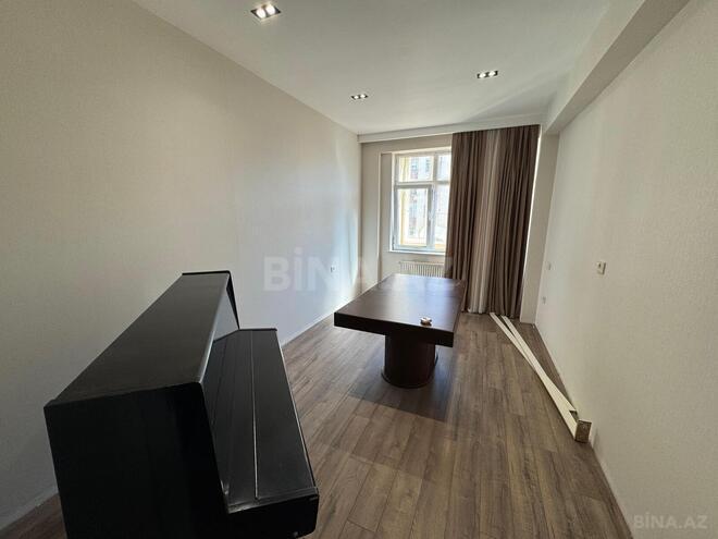 İcarəyə verilir 4 otaqlı yeni tikili 120 m², İnşaatçılar m., photo 7 from 13