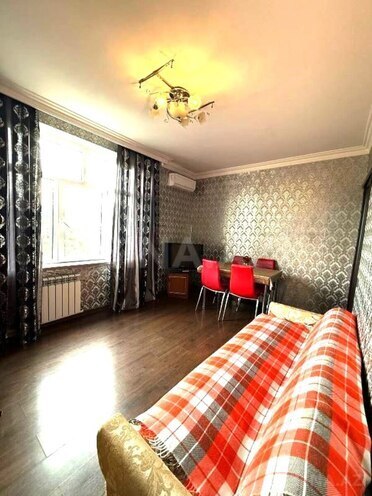 Продаётся 2-комн. вторичка 45 м², пос. Бакиханова, photo 3 from 14