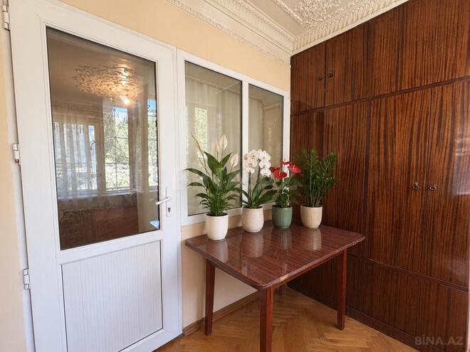 Продаётся 3-комн. вторичка 80 м², м. Халглар Достлугу, photo 4 from 16