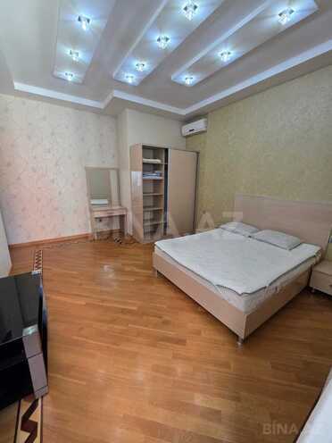 Сдаётся 3-комн. новостройка 152 м², м. 8 ноября, photo 9 from 17