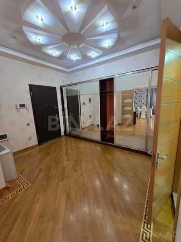 Сдаётся 3-комн. новостройка 152 м², м. 8 ноября, photo 3 from 17