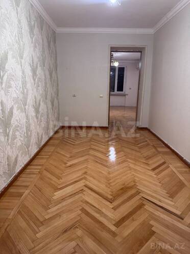 Satılır 2 otaqlı köhnə tikili 55 m², İnşaatçılar m., photo 12 from 22