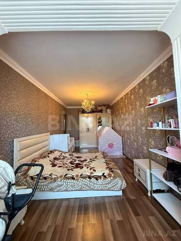 Продаётся 4-комн. вторичка 120 м², photo 15 from 18