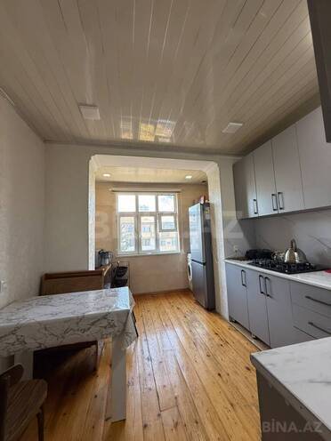 Продаётся 4-комн. вторичка 120 м², photo 13 from 18