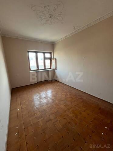 Продаётся 3-комн. вторичка 120 м², м. Сахил, photo 5 from 6