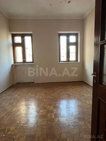Продаётся 3-комн. вторичка 120 м², м. Сахил, photo 3 from 6
