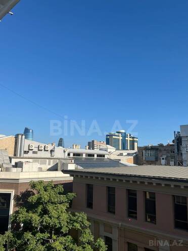 Продаётся 3-комн. вторичка 120 м², м. Сахил, photo 1 from 6