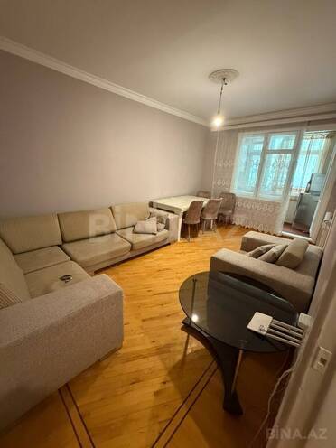 Сдаётся 3-комн. вторичка 70 м², м. Мемар Аджеми, photo 1 from 10