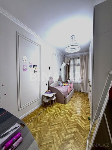 Продаётся 3-комн. вторичка 87 м², м. Низами, photo 6 from 13