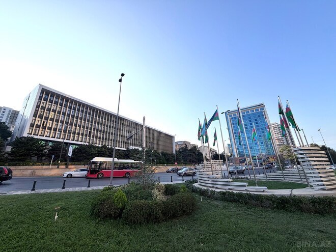 Продаётся 3-комн. вторичка 87 м², м. Низами, photo 12 from 13
