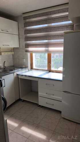 İcarəyə verilir 2 otaqlı köhnə tikili 60 m², Qara Qarayev m., photo 5 from 11
