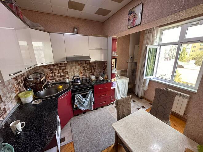 Satılır 4 otaqlı köhnə tikili 100 m², Xalqlar Dostluğu m., photo 10 from 21