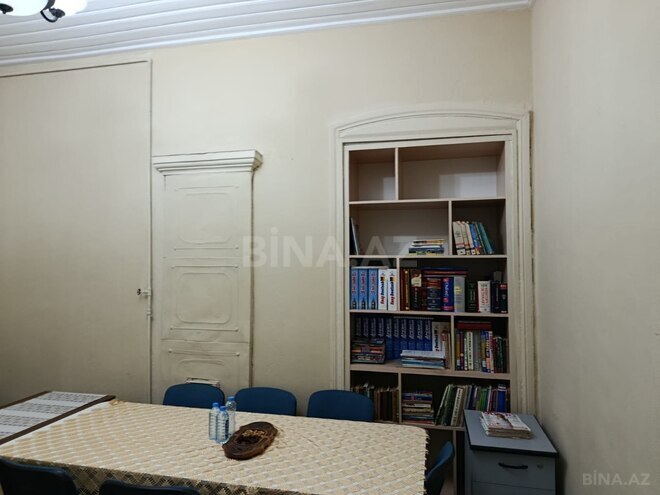 Продается 3-комн. вторичка 66 м², м. Ичеришехер, photo 3 from 18